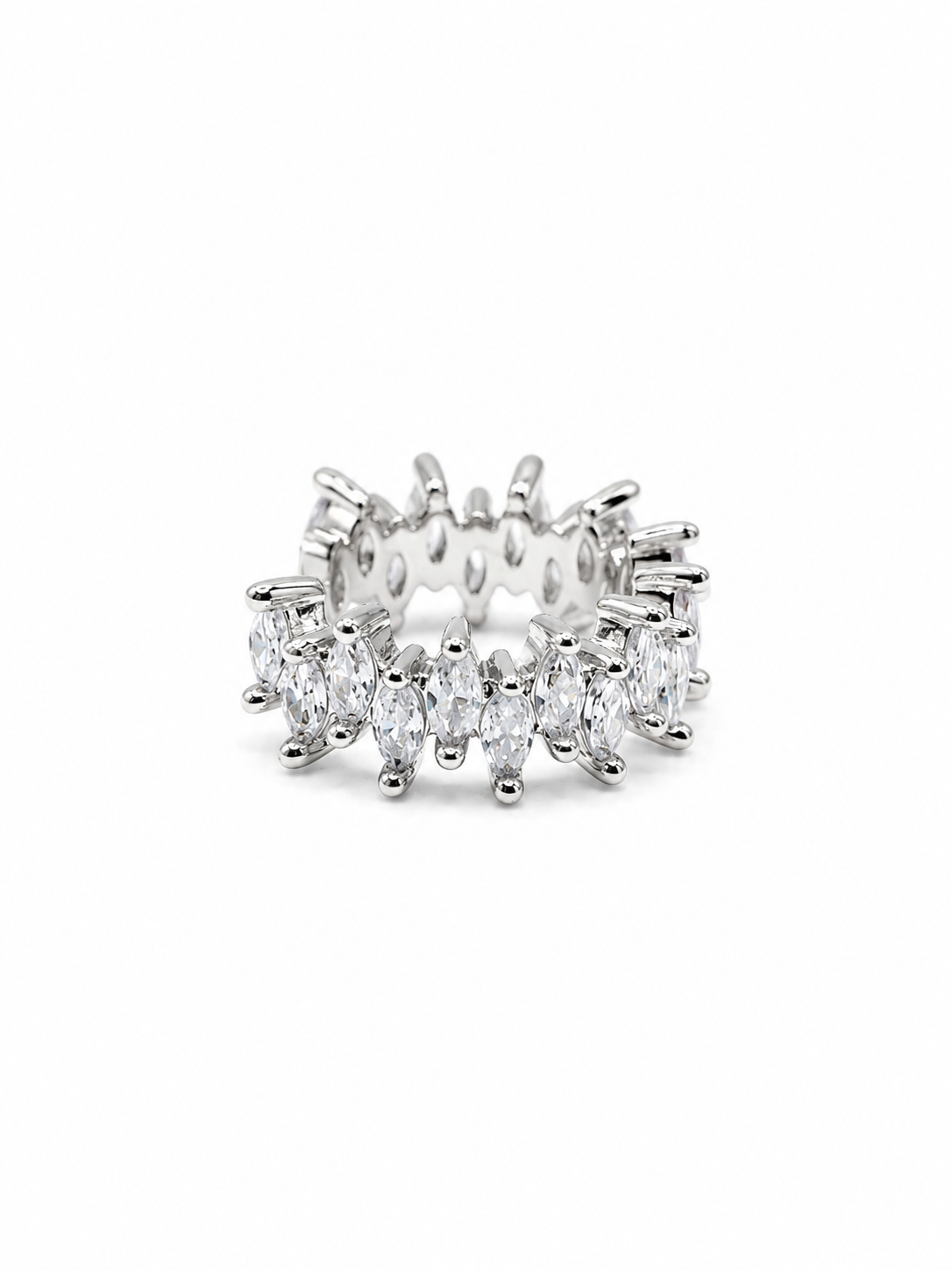 Sparkling Ear cuff