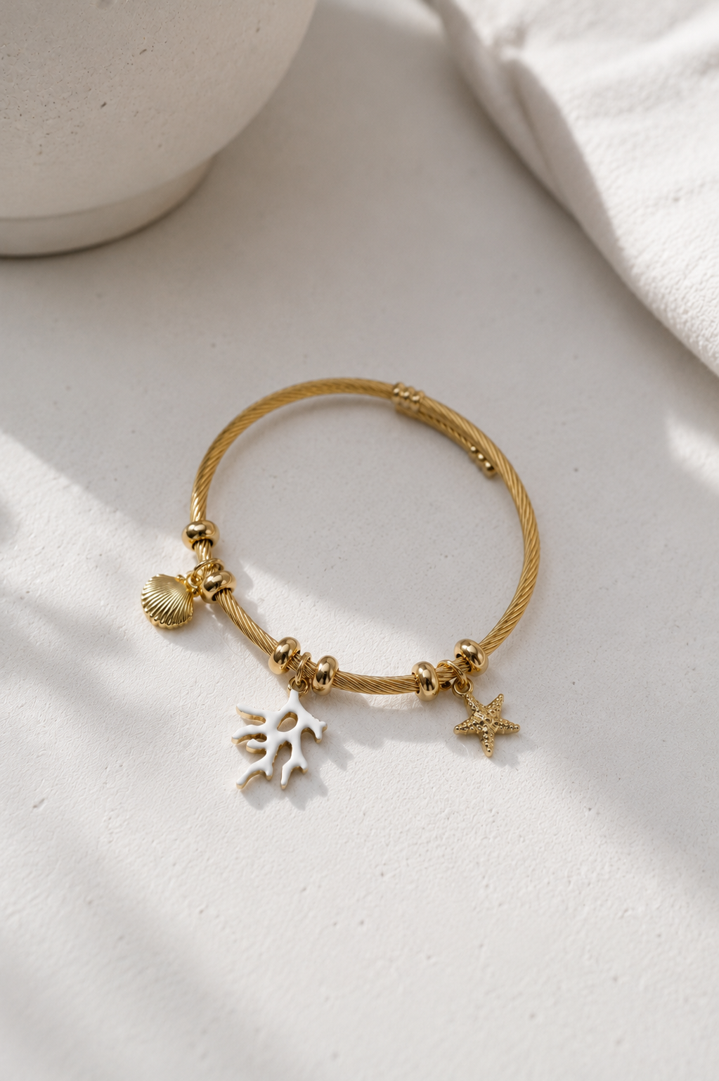 Coral Bracelet in White
